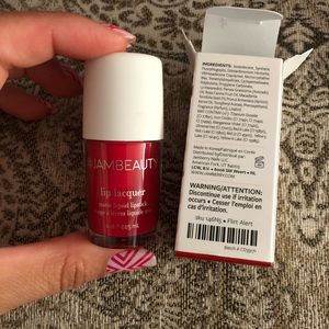 Jamberry flier lip laquer